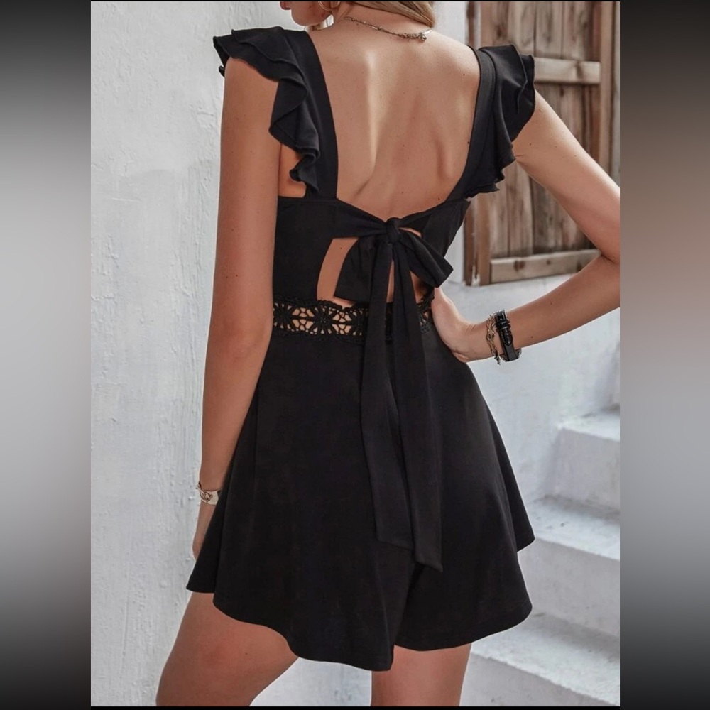 NWOT Black Lace & Ruffle Romper Size Small